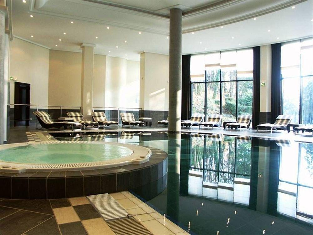 Hotel & Spa Le Pavillon Шарбоньер-ле-Бен Экстерьер фото